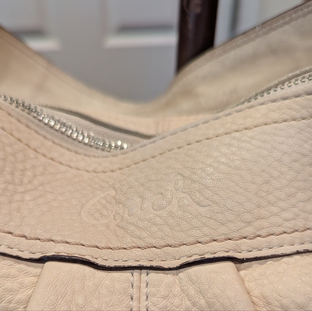 Coach Cream Leather Hobo EUC - Picture 5 of 14